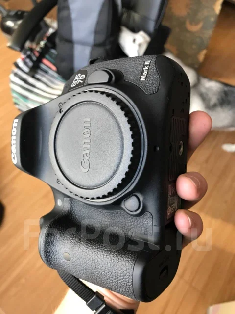 Canon EOS 7D Mark II Body. 20 � ����� �� ����