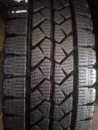Bridgestone Blizzak VL1. Зимние, без шипов, 2016 год, 5 %, 2 шт