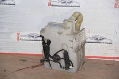 Бачок стеклоомывателя. Volkswagen: Caddy, Eos, Jetta, Touran, Golf, Scirocco VW Golf, 1K1 Двигатели: ATM, AWC, BCA, BDJ, BGU, BJB, BKC, BLS, BMM, BSE...