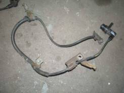 Датчик abs. Toyota Previa, TCR10, TCR11, TCR20, TCR21 Toyota Estima, TCR10, TCR10W, TCR11, TCR11W, TCR20, TCR20W, TCR21, TCR21W Двигатели: 2TZFE, 2TZF...