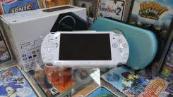 Sony PSP 2000. ��� ����� �� ������� ����