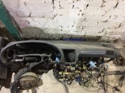 Консоль центральная. Toyota Celica, ST182, ST183, ST183C, ST184, ST185