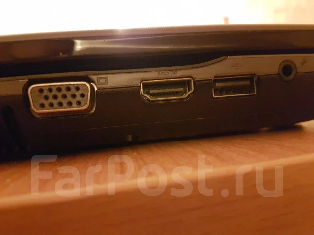 Samsung 300E5C. ��� 4 ��, ���� 250���, WiFi: 1, Bluetooth: 1 ����