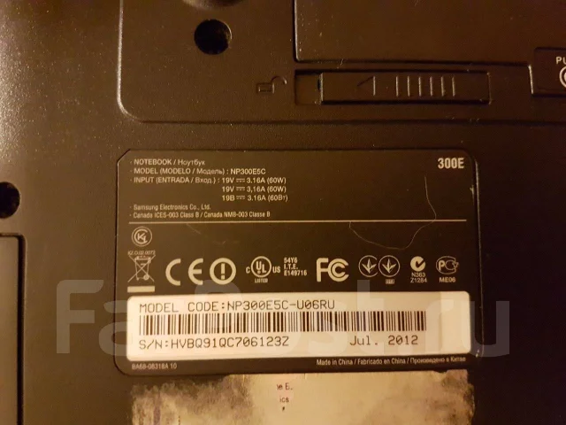 Samsung 300E5C. ��� 4 ��, ���� 250���, WiFi: 1, Bluetooth: 1 ����
