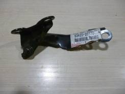 Крепление капота. Toyota Corona, AT190, CT190, CT195, ST190, ST191, ST195 Toyota Caldina, AT191, CT190, CT196, CT197, CT198, CT199, ET196, ST190, ST19...