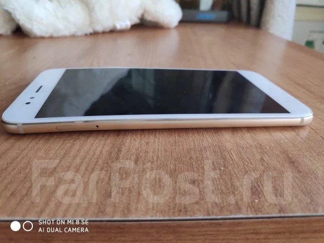 Xiaomi Mi5X. �/� ����