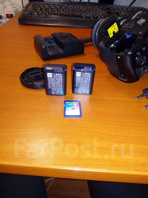Sony Alpha SLT-A37 ����
