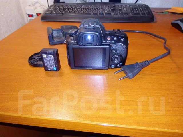 Sony Alpha SLT-A37 ����