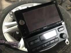 Sony XAV-E622 ����