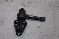Маятник. Suzuki Escudo, TA01R, TA01V, TA01W, TA11W, TA31W, TA51W, TD01W, TD11W, TD31W, TD51W, TD61W Suzuki X-90, LB11S Suzuki Vitara, A01C0, A01V0, SJ...