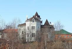 Продам жилой дом на Угольной. Улица Петропавловская 31, р-н Трудовое, площадь дома 399 кв. м., централизованный водопровод, электричество 15 кВт, отоп...