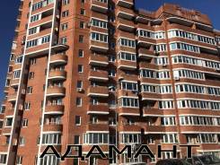 1-комнатная, улица Глинки 30 во Владивостоке 1-комнатная, улица Глинки 30. Седанка, проверенное агентство, 37,0 кв. м. Дом снаружи