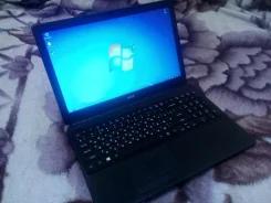 Acer Aspire E1-522. 15.6", ��� 4 ��, WiFi, Bluetooth ����