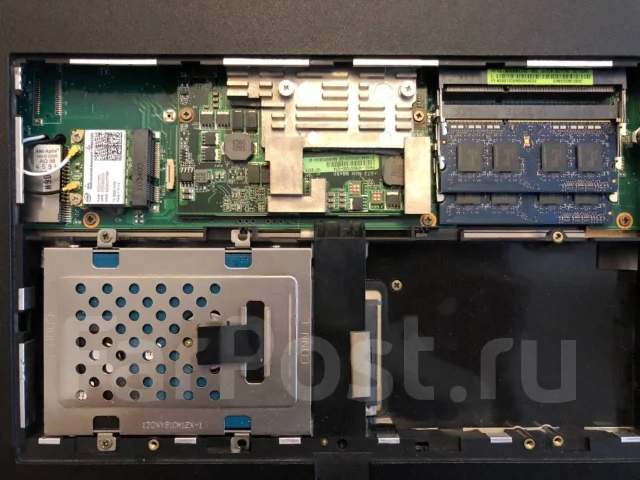 Asus ROG G73Jh. 17", 2,8����, ��� 8 ��, ���� 640���, WiFi: 1, Bluetooth: 1 ����