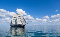Помощь в оформлении морских документов.