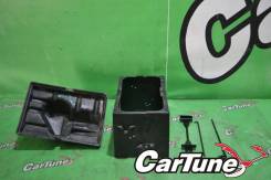 Крепление аккумулятора. Toyota Celsior, UCF30 Двигатель 3UZFE