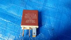Реле. Toyota: Mirai, Platz, Windom, Corona, Aristo, Ipsum, iQ, Corolla, MR-S, Altezza, Dyna, Tundra, Raum, Vista, Sprinter, Echo Verso, Sprinter Carib...