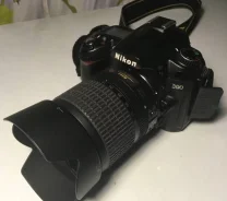 Nikon D90