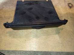 Накладка консоли. Toyota ist, NCP60, NCP61, NCP65 Двигатели: 1NZFE, 2NZFE