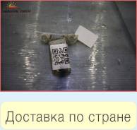 Крепление боковой двери Toyota Corona Premio ST210 3SFE (68740-12110)