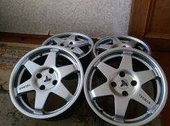Niche Targa. 6.5x16", 4x108, ET25, �� 65,1���. ��� ����� �� ������������ ����