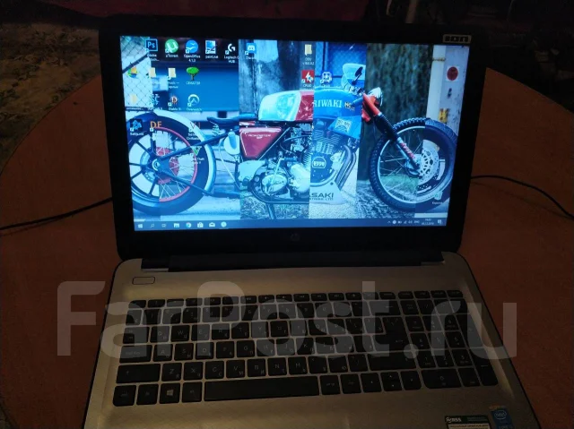 HP 15-ac011ur. 15.6", 3,4����, ��� 12 ��, ���� 465���, WiFi: 1, Bluetooth: 1, ����������� �� 2��. ����
