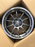 Advan Racing RZ-DF. 8.5x18", 5x130, ET40, �� 71,6���. ����