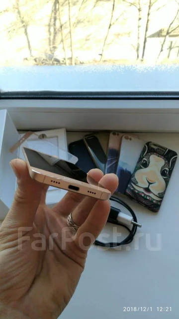 Xiaomi Mi5. �/�, �������, 3G, 4G LTE, Dual-SIM, NFC ����