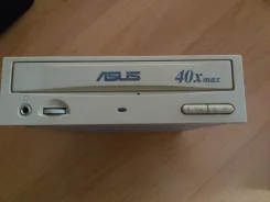 CD �������.