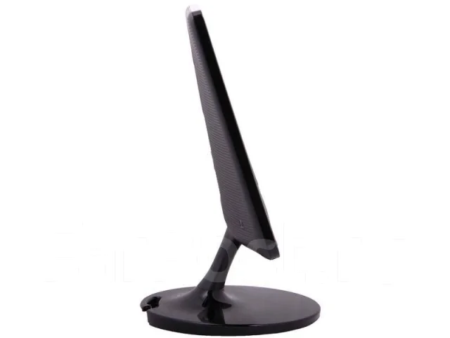 Samsung. 18.5" ����