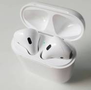 Apple AirPods