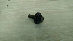 Болт коленвала. Toyota: Windom, Aurion, iQ, Corolla, Tundra, Etios, Tarago, Alphard, Mark X, Tacoma, Corolla Axio, Mark II Wagon Qualis, Camry, Reiz...