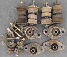 Подушка кузова. Toyota Hilux Surf, LN130W, KZN130W, KZN130G, LN130G, YN130G, VZN130G Двигатели: 2LTE, 1KZTE, 3YE, 2LT, 3VZE