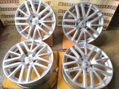 Nissan. 7.0x17", 5x114.30, ET45, ЦО 66,0 мм.
