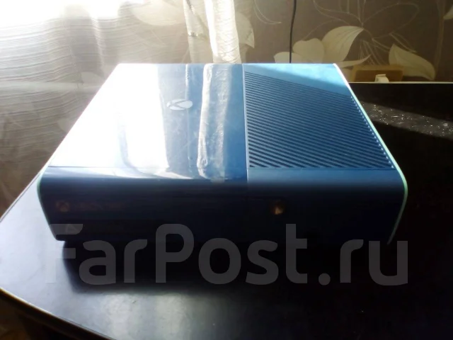 Microsoft Xbox 360 E ����