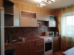 3-комнатная, улица Постышева 2/21. агентство, 64 кв. м.