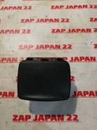 Пепельница. Toyota: Premio, Allion, Allex, Caldina, Corolla Axio, RAV4, Corolla Fielder, Corolla, Corolla Runx Двигатели: 1AZFSE, 1NZFE, 1ZZFE, 2ZRFAE...