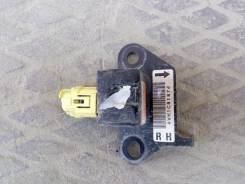 Датчик airbag. Subaru Forester, SF5, SF9 Двигатели: EJ201, EJ202, EJ205, EJ254