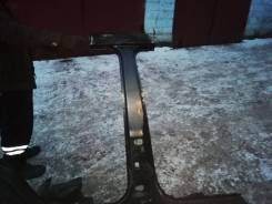Стойка кузова. Skoda Fabia, 5J2, 5J5 Двигатели: BBM, BLS, BMS, BNM, BNV, BSW, BTS, BXW, BZG, CAVE, CAYA, CAYB, CAYC, CBZA, CBZB, CEVA, CFNA, CFWA, CGG...