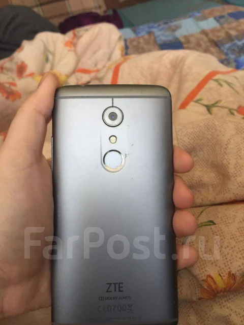 ZTE Axon 7. �/�, �����������, 3G, 4G LTE, Dual-SIM, NFC ����