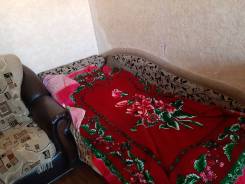 Комната, улица Рабочая 1-я 83/1. Угловое, агентство, 16 кв. м. Комната