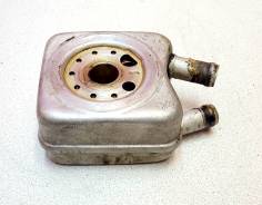 Радиатор масляный. Volkswagen: Passat, Bora, Sharan, Lupo, Golf, Polo Audi: S6, TT, S3, S4, A4, A6, A3, A2, TTS Seat Alhambra, 7V9 Seat Cordoba, 6KR Д...