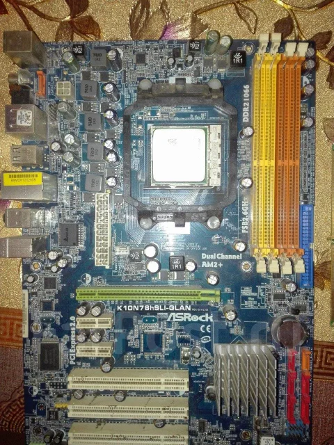 Socket AM2 ����