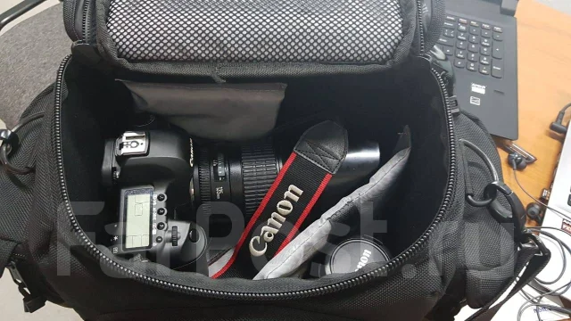 Canon EOS 5D Mark II ����
