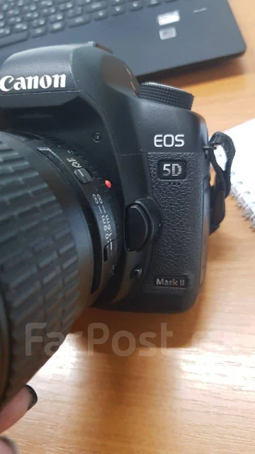 Canon EOS 5D Mark II ����