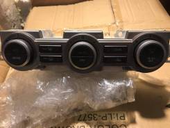 Блок управления климат-контролем. Mazda MPV, LY3P