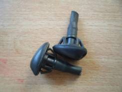 Форсунка омывателя. Nissan Cube, ANZ10, AZ10, Z10 Nissan Sentra, B13X Двигатели: CG13DE, CGA3DE, E16E, E16S, GA16DE, GA16DNE, SR20DE
