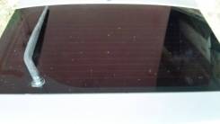 Стекло заднее. Toyota Prius, NHW20 Двигатель 1NZFXE