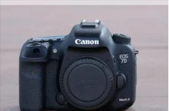 Canon EOS 7D ����