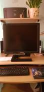Samsung. 19", технология ЖК (LCD)